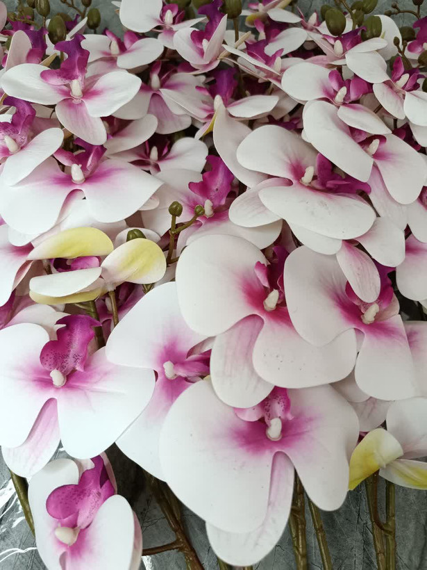 گل مصنوعی ارکیده 9 گل ( دو عددی )