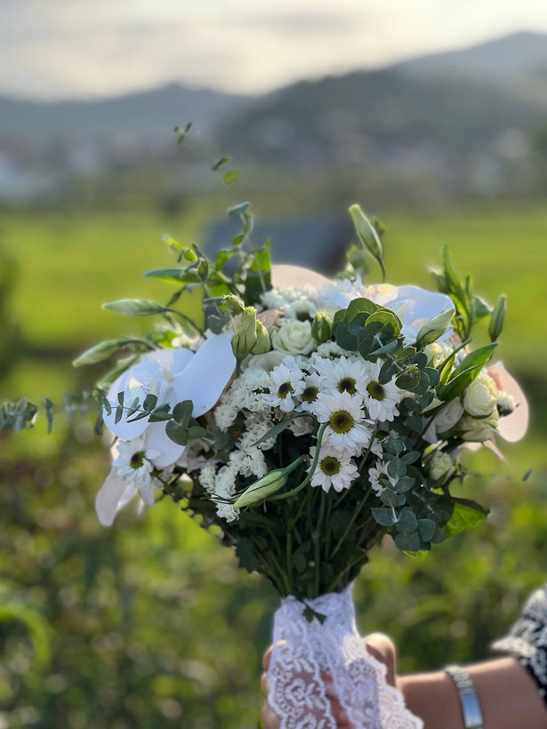 دسته گل عروس طبیعی مدل (وحشی)