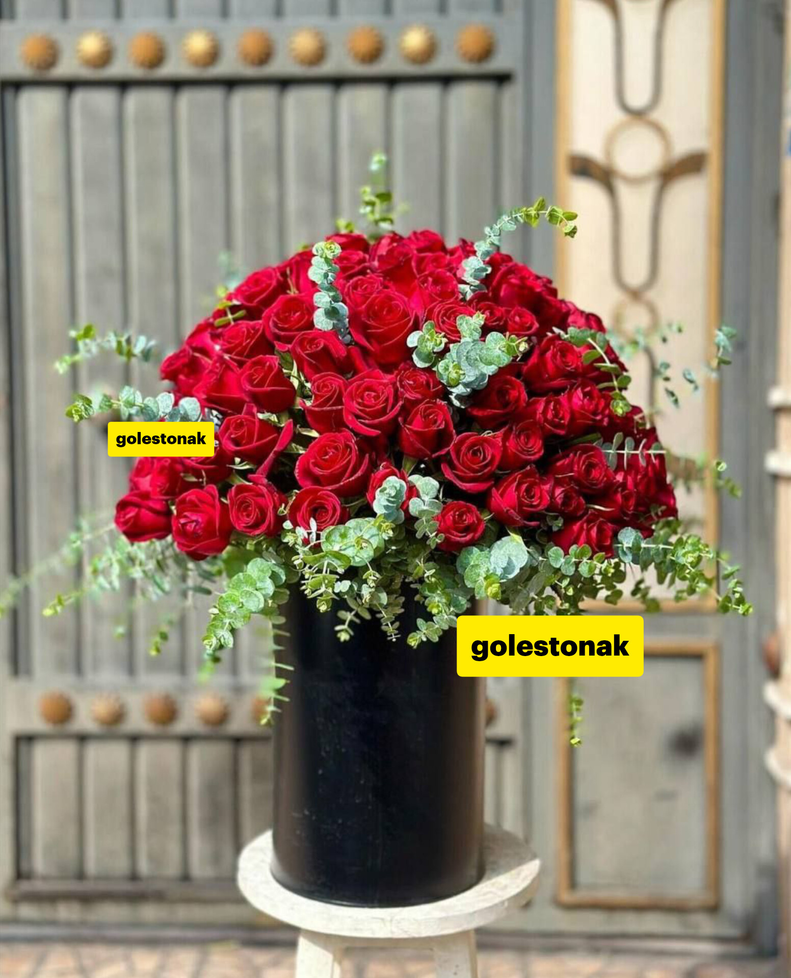 باکس گل قرمز