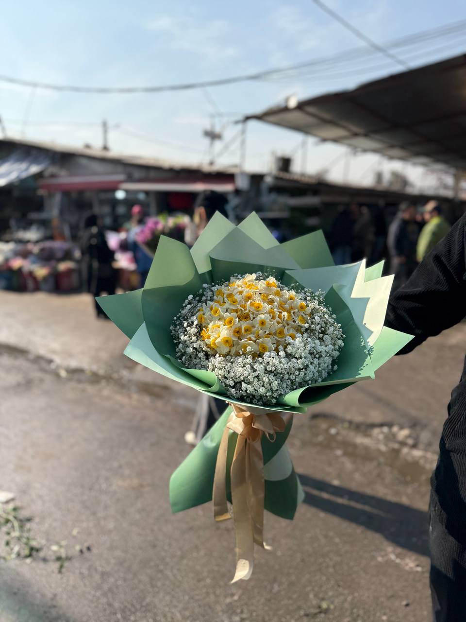 دسته گل نرگس