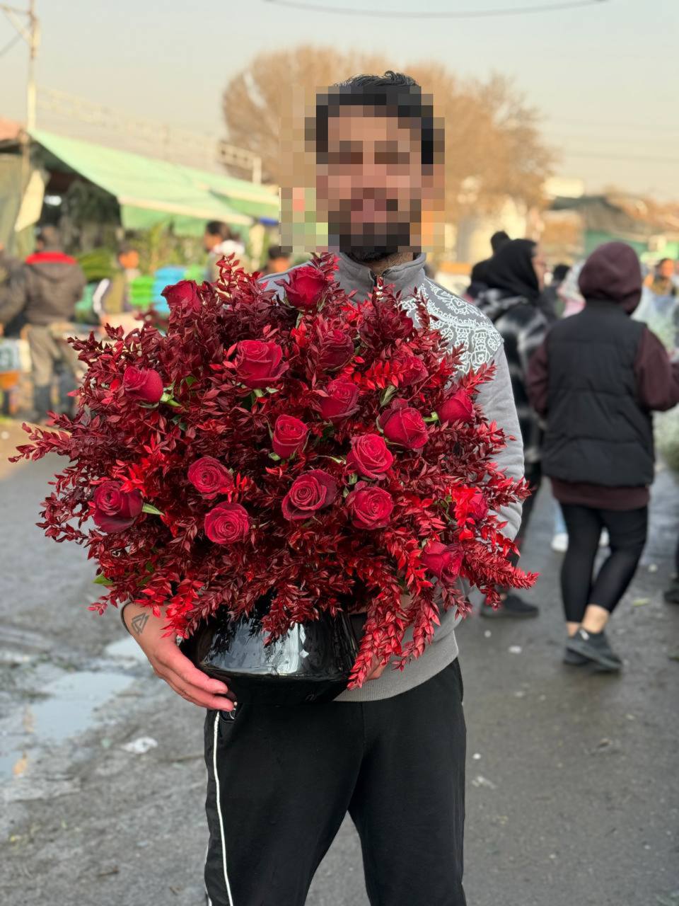 باکس گل رز با گل خشک