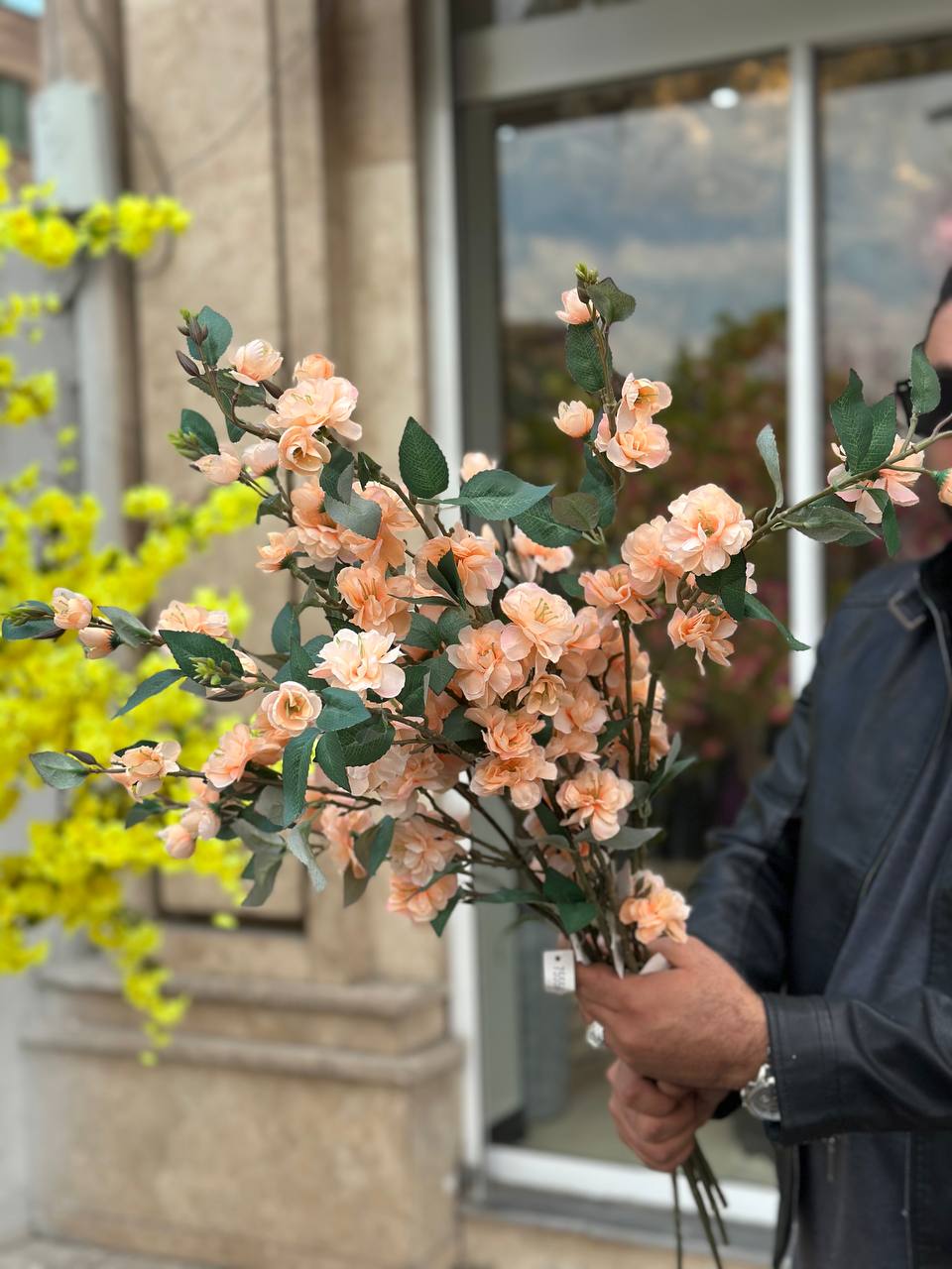 شاخه شکوفه گلبهی