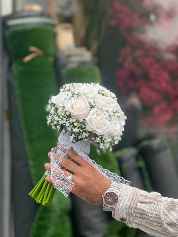 دسته گل عروس مصنوعی رز نباتی و عروس