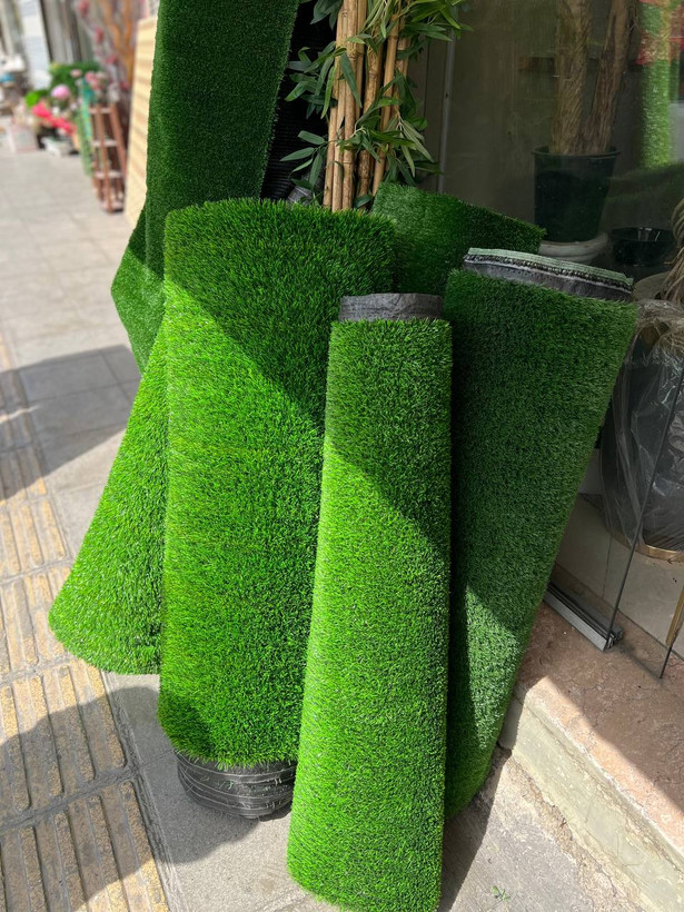 چمن مصنوعی ۱۵میل تکلایه دورنگ(قیمت 1متر مربع)