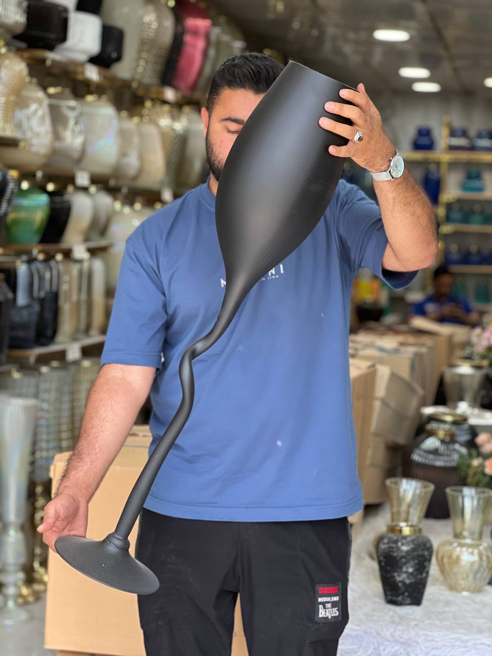 جام شیشه ای مشکی مات پایه فر 100سانتی