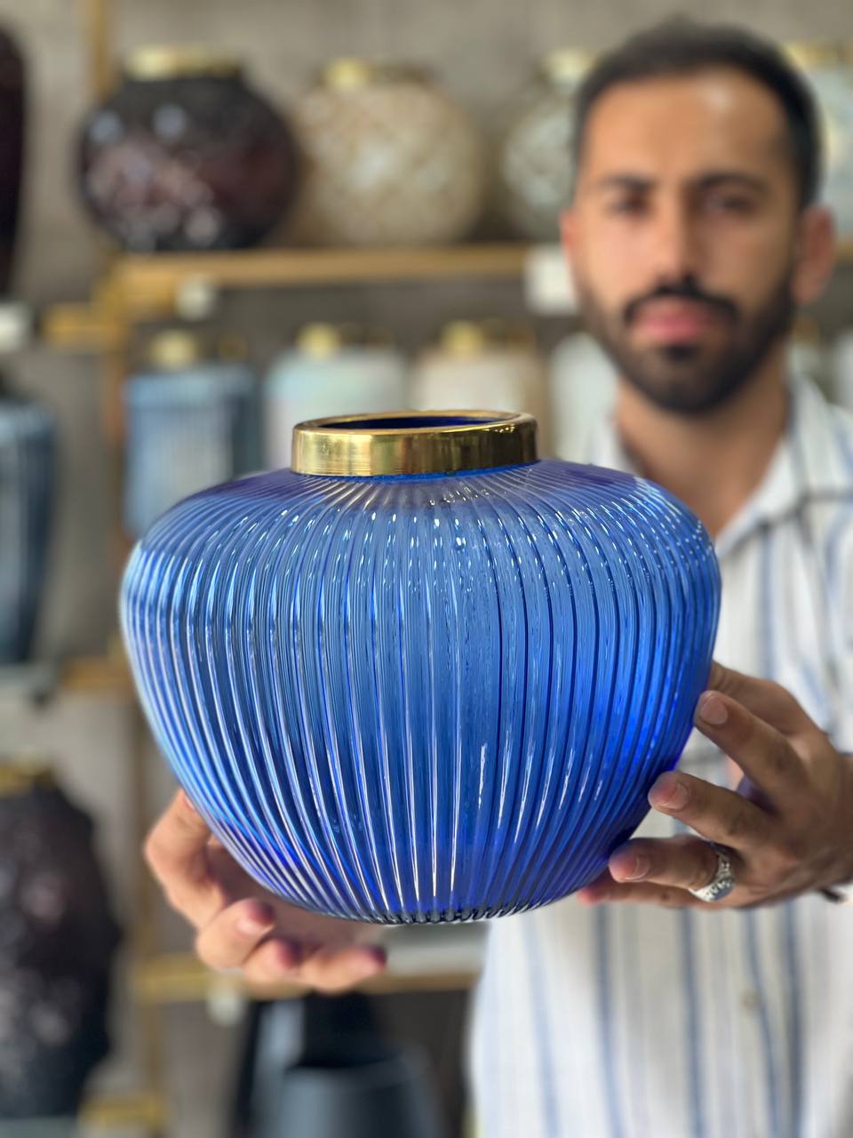 گلدان شیشه ای مدل ارکیده آبی پررنگ