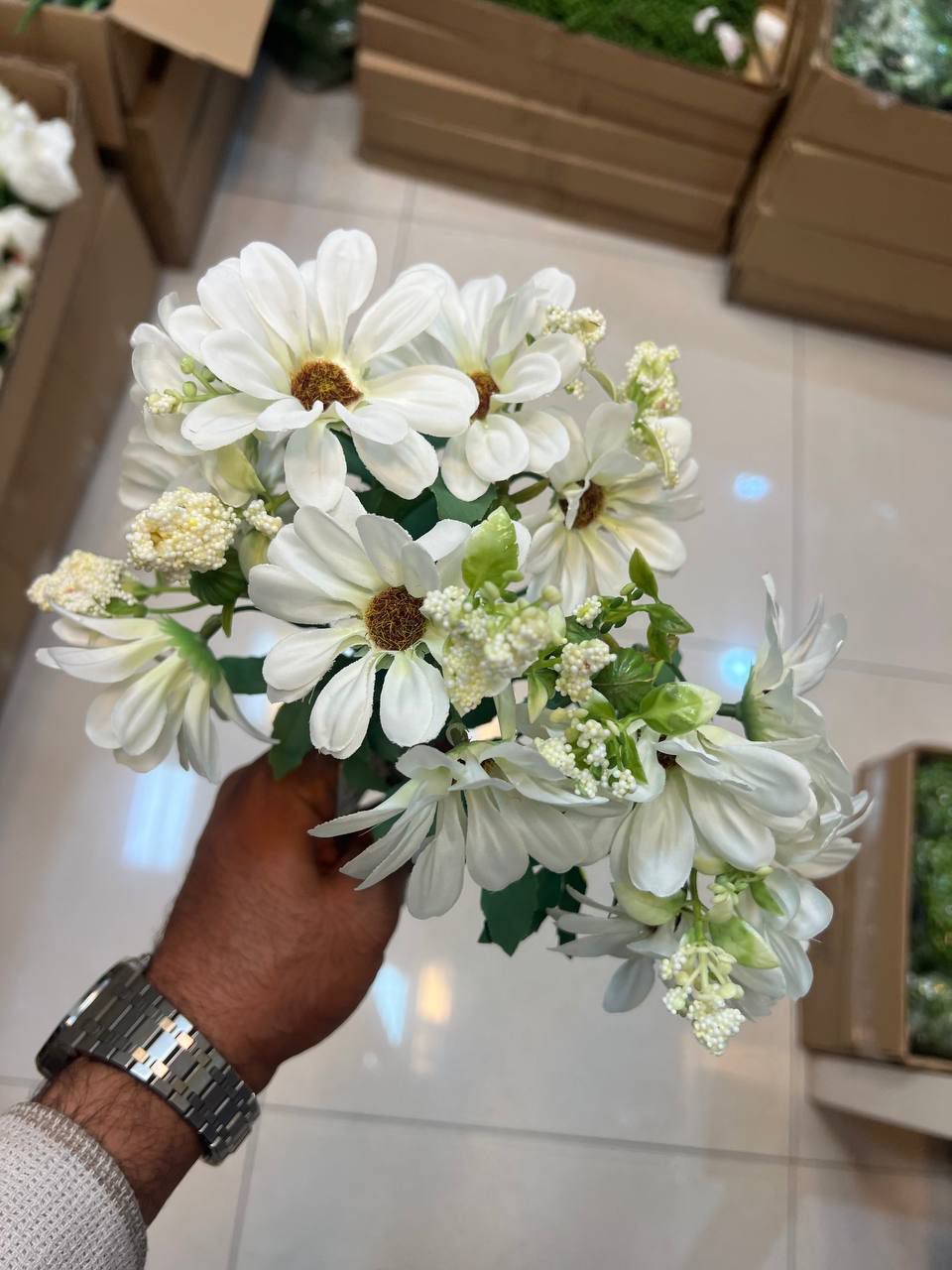 بوته کوکب مصنوعی سفید