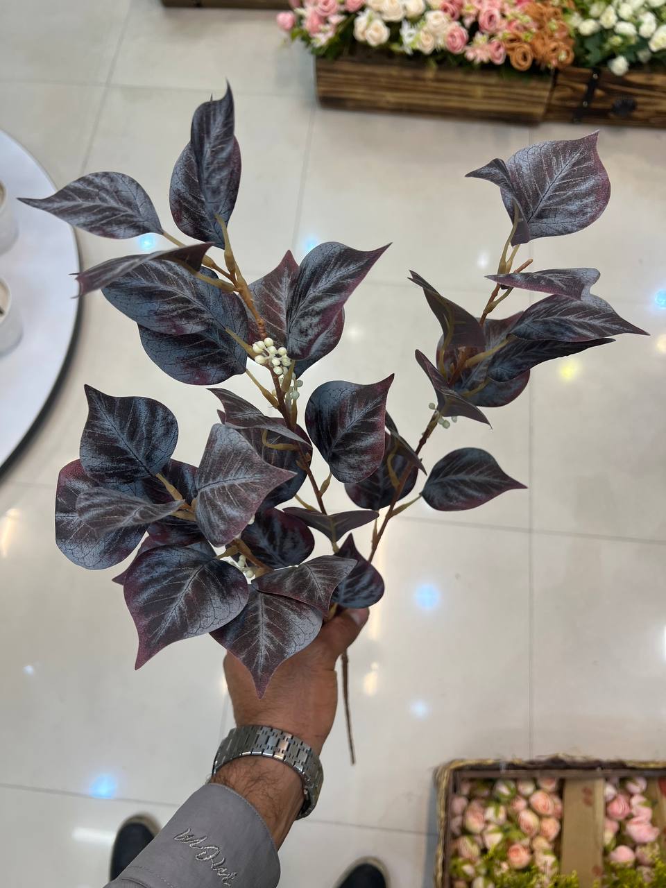 شاخه برگ مصنوعی سرمه ای تیره