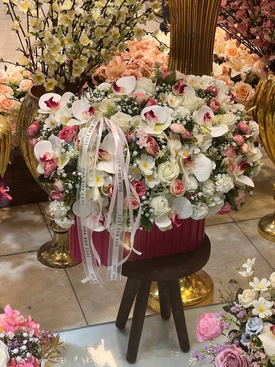 باکس گل مصنوعی سرخابی عقد سایز بزرگ