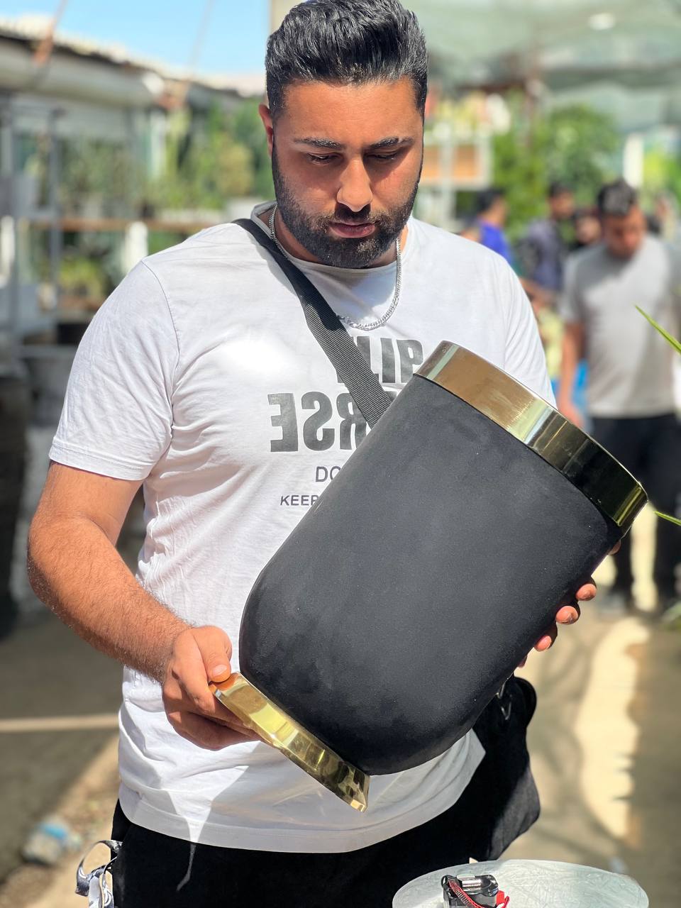 گلدان فایبر گلاس مشکی مخمل ارتفاع 40