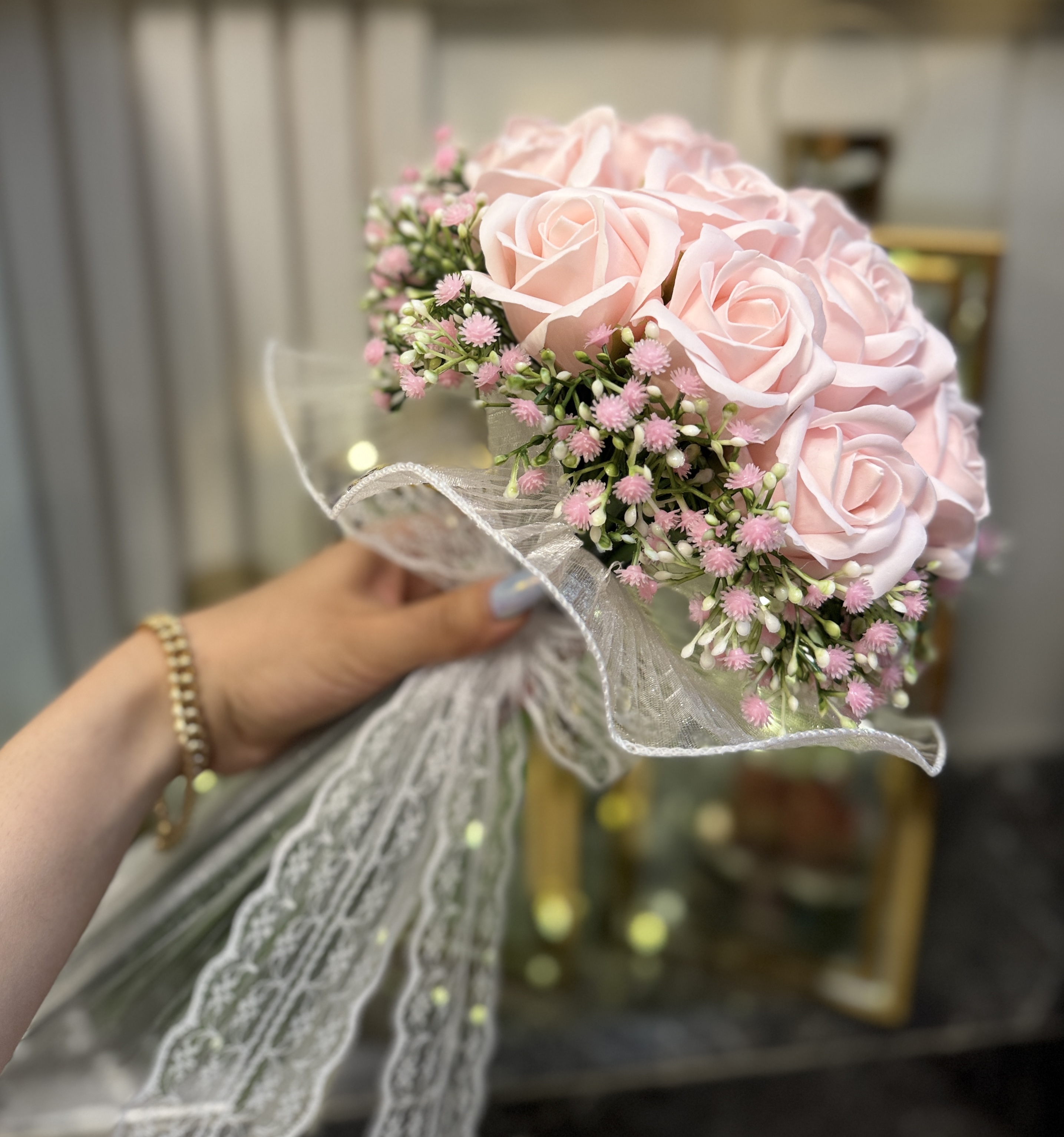 دسته گل عروس رز مصنوعی صابونی ۱۸شاخه صورتی
