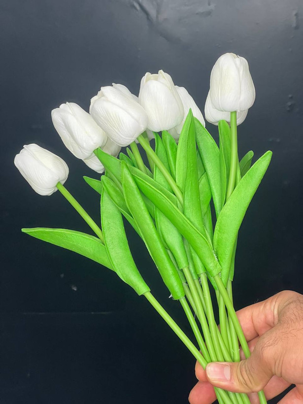 لاله لمسی سفید وارداتی ۵عددی