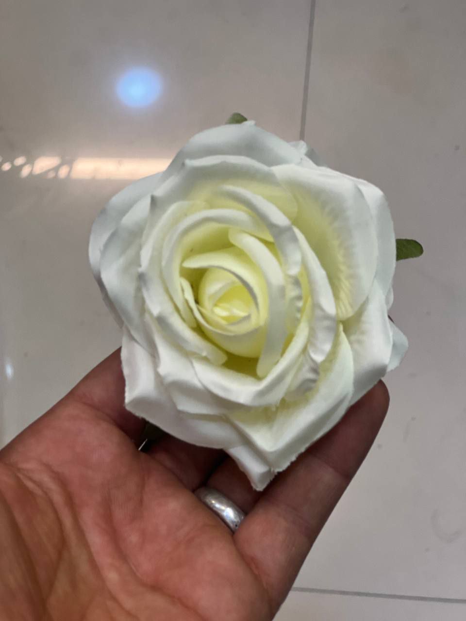 سرگل رز سفید مصنوعی سایز بزرگ وارداتی