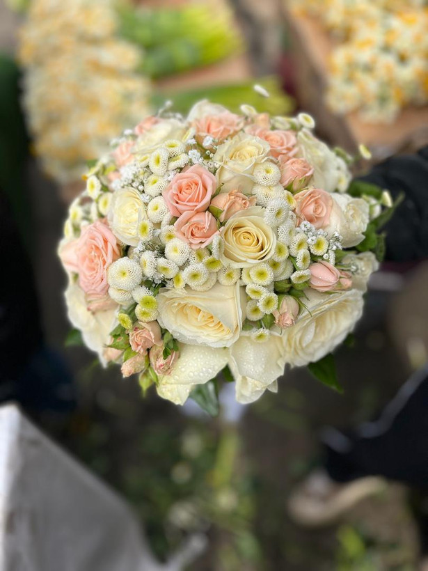 دسته گل عروس طبیعی مدل وحشی