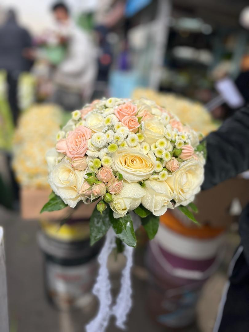 دسته گل عروس طبیعی مدل وحشی