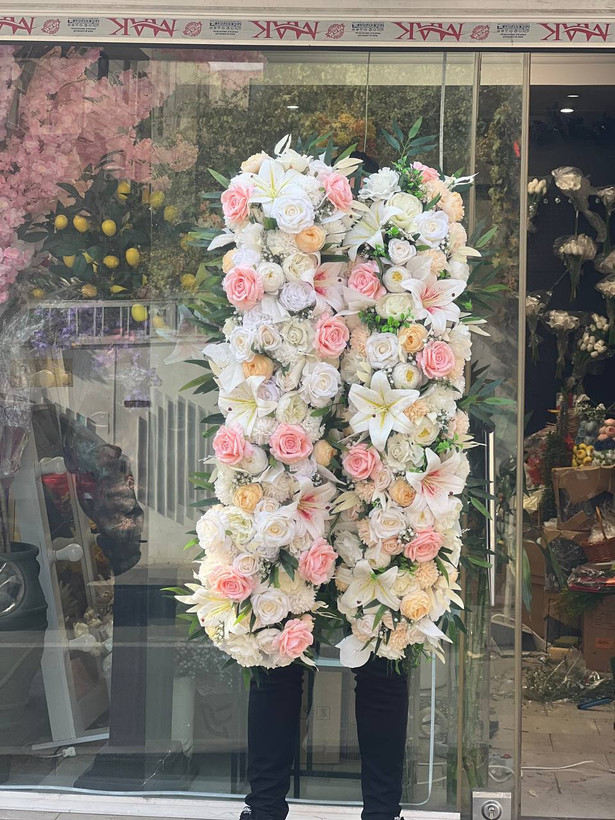 اجاره ریسه 1/5متری مصنوعی طرح لیلیوم (روزانه)2عددی