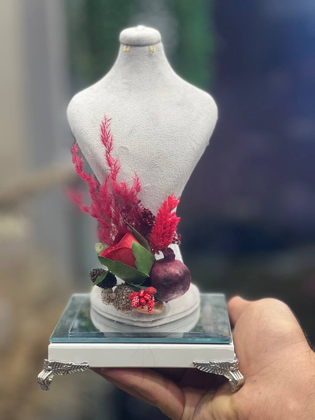 مانکن گردنبند (استند جواهر گردنبند) طرح یلدایی
