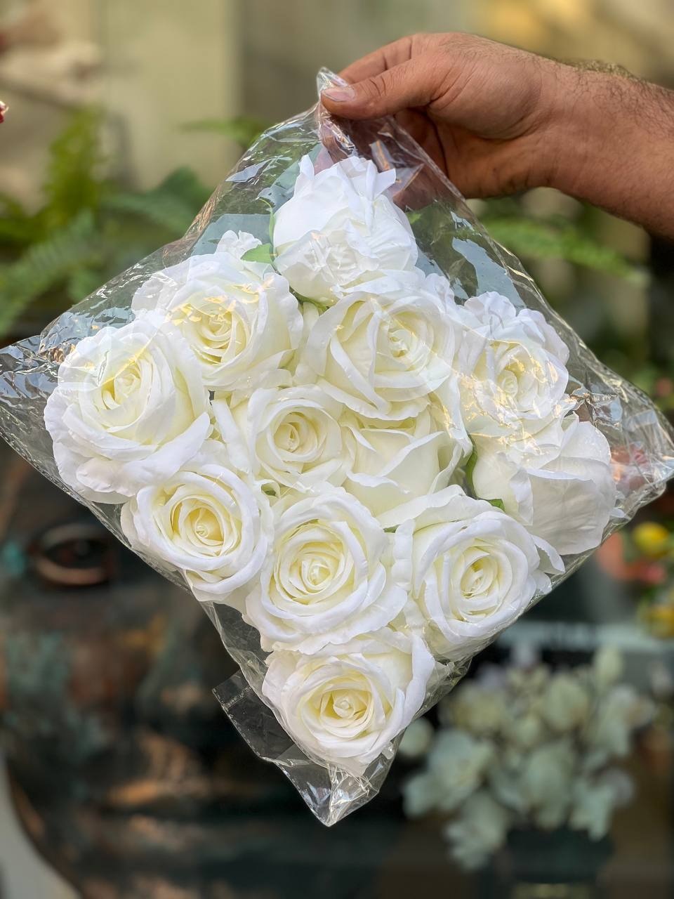 سرگل رز مخملی رنگ نباتی بسته۱۲عددی