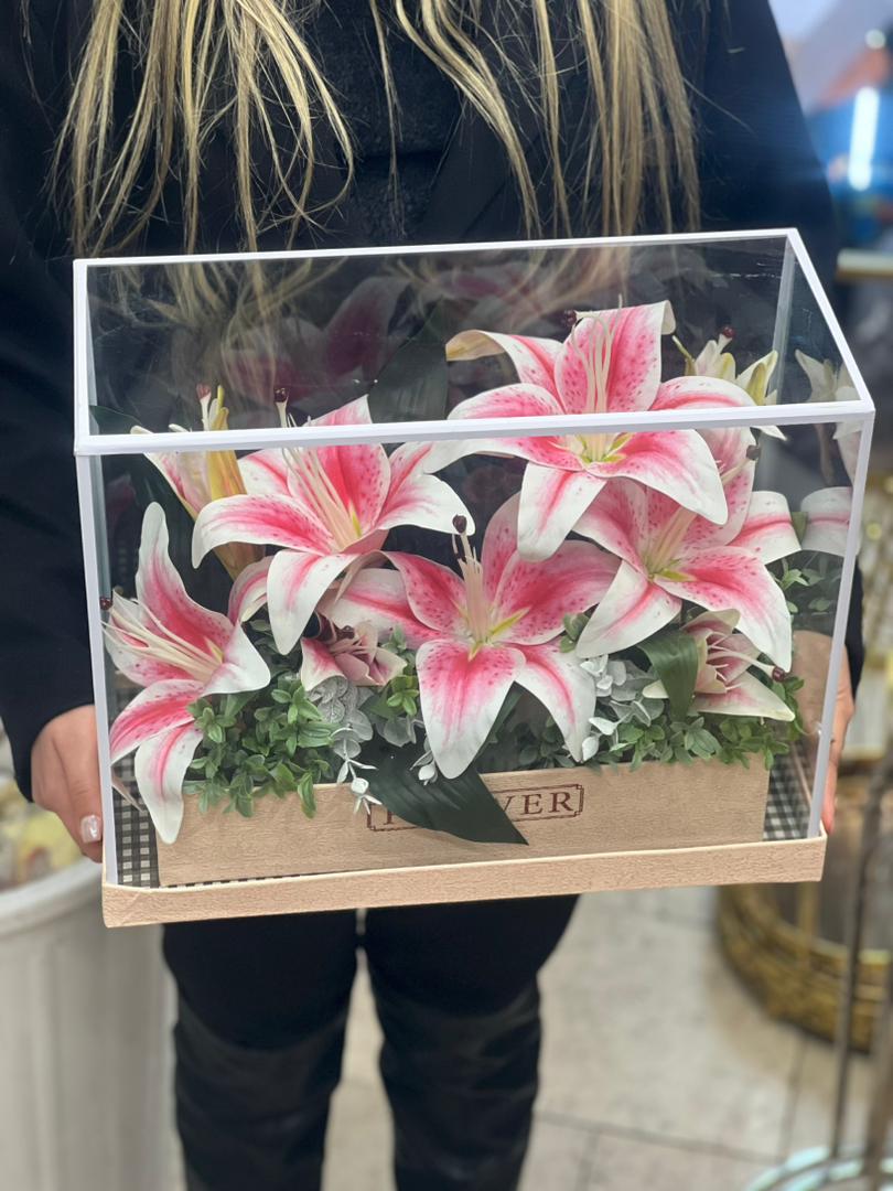 باکس شیشه ای لیلیوم