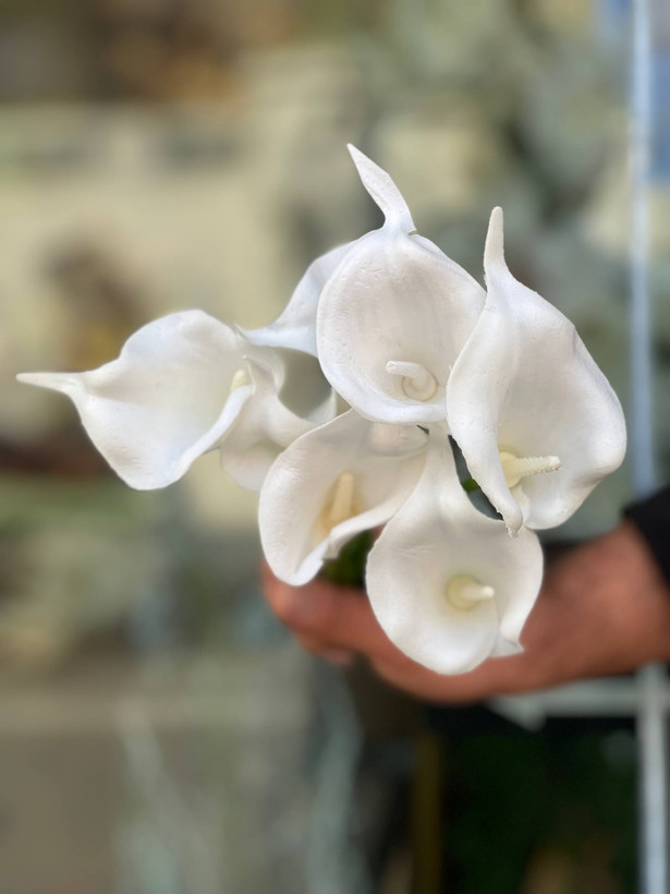 گل مصنوعی شیپوری لمسی وارداتی ۱عددی