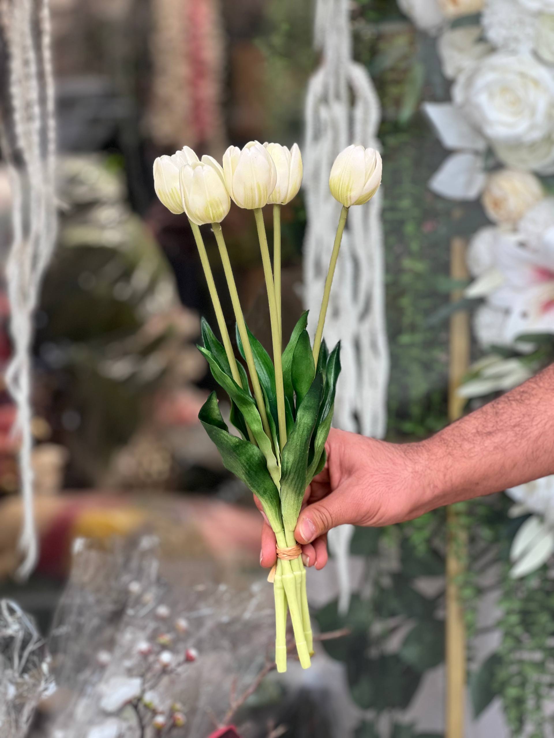 لاله لاتکس مصنوعی۵گل وارداتی بدون تغییر رنگ سفید