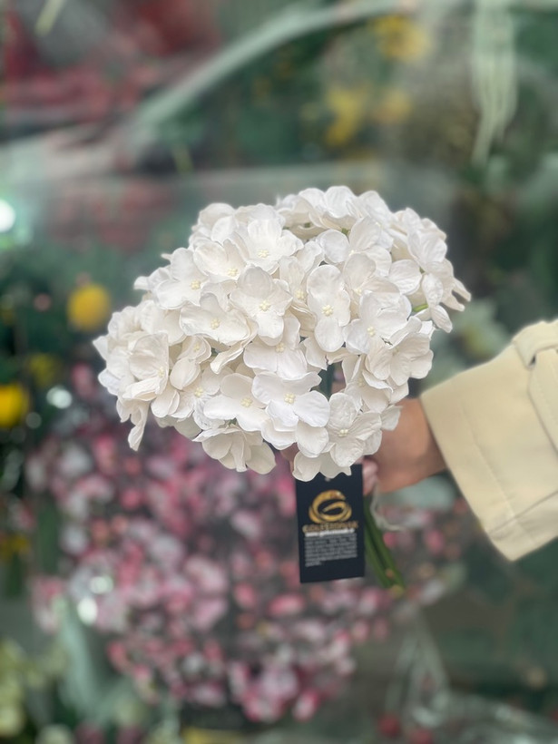 گل مصنوعی هورتانزیا سفید7شاخه