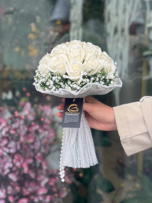 دسته گل عروس رز مصنوعی صابونی ۱۸شاخه نباتی