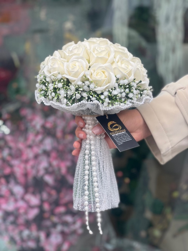 دسته گل عروس رز مصنوعی صابونی ۱۸شاخه نباتی