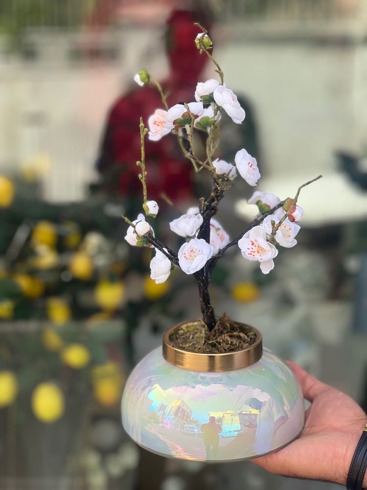 گلدان رومیزی شکوفه ژاپنی سفید وارداتی (جهت هدیه و کادو)