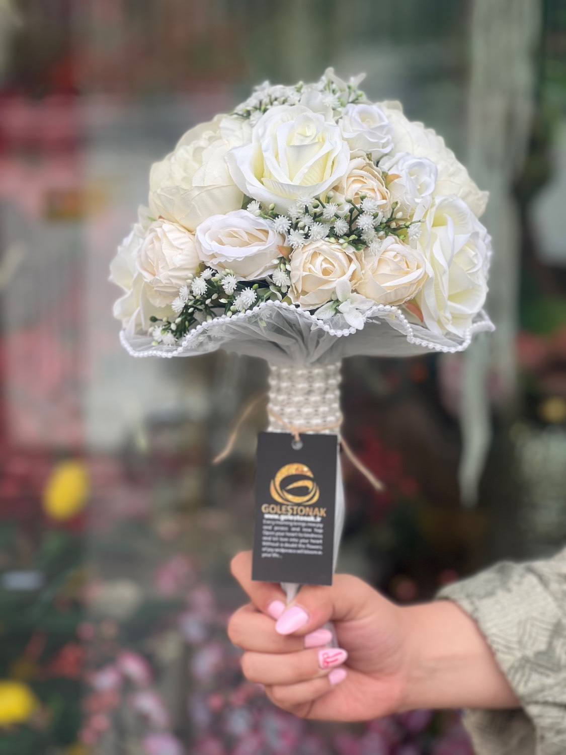 دسته گل عروس مصنوعی مدل دینا
