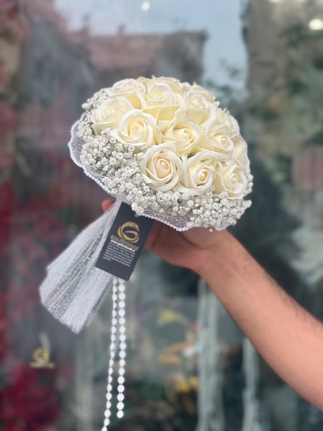 دسته گل عروس رز مصنوعی صابونی ۱۸شاخه با گل ژیپسوفیلا طبیعی