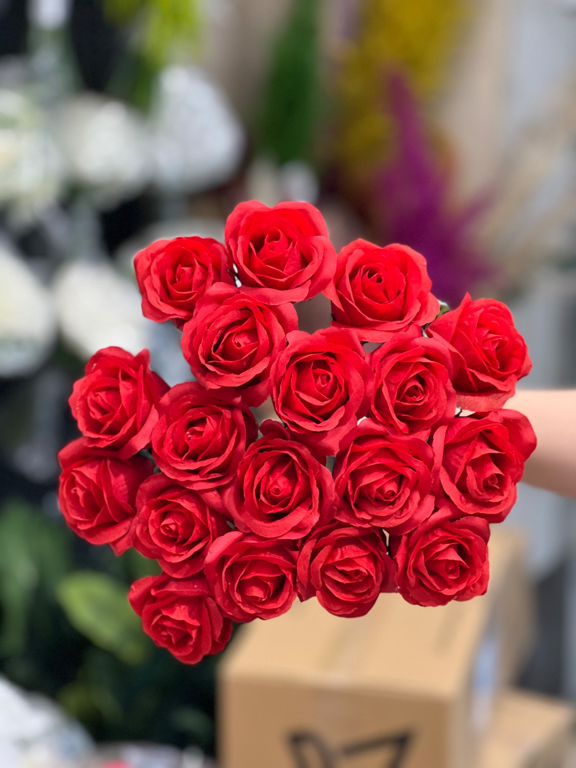 رز مصنوعی طرح صابونی وارداتی قرمز ۱۰عددی