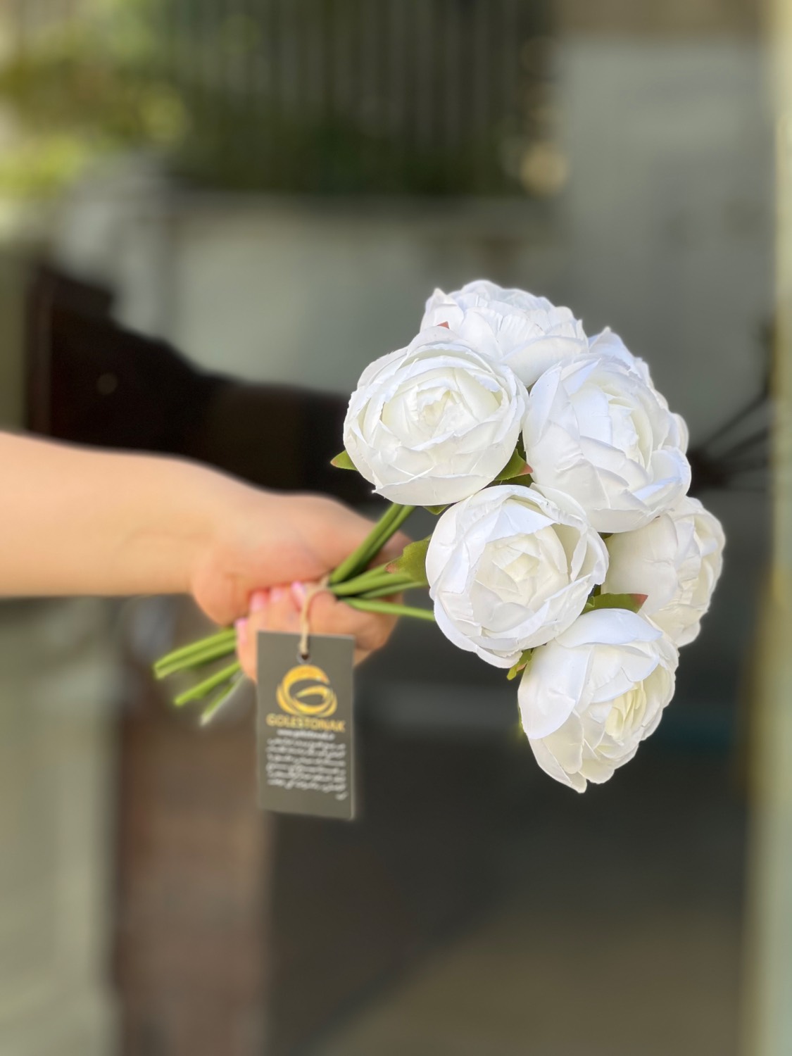 دسته ۷عددی گل پیونی مصنوعی رنگ سفید مدل بسته وارداتی