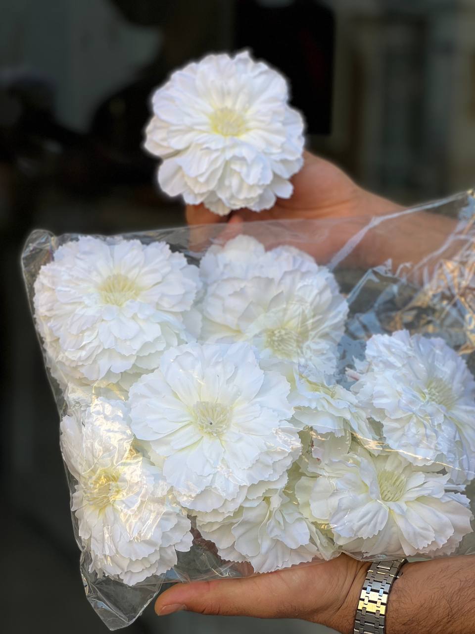 سرگل کوکب مصنوعی وارداتی سفید۱۲عددی