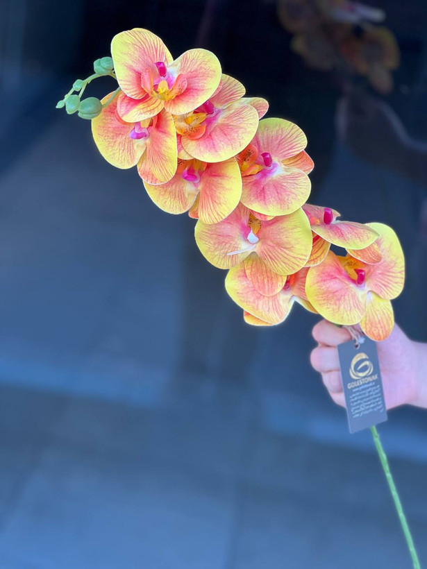 ارکیده مصنوعی ۹گل لمسی رنگ خورشیدی