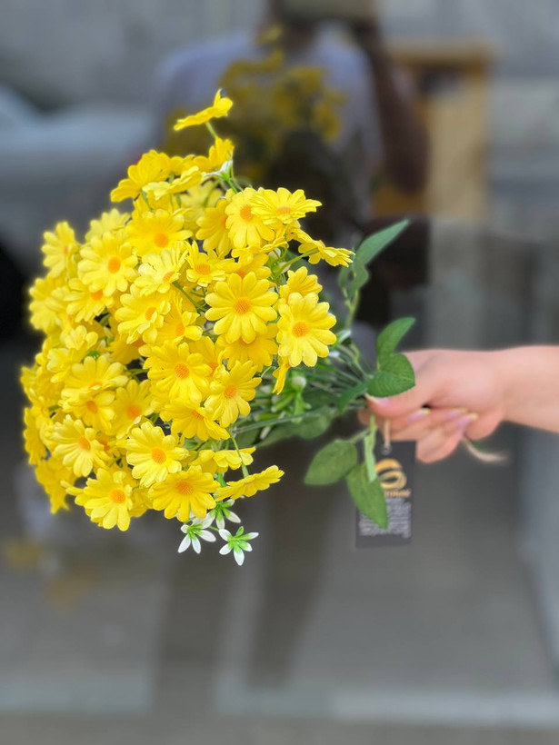 بوته بابونه وارداتی سایز بزرگ مصنوعی رنگ زرد ۱۸بازو