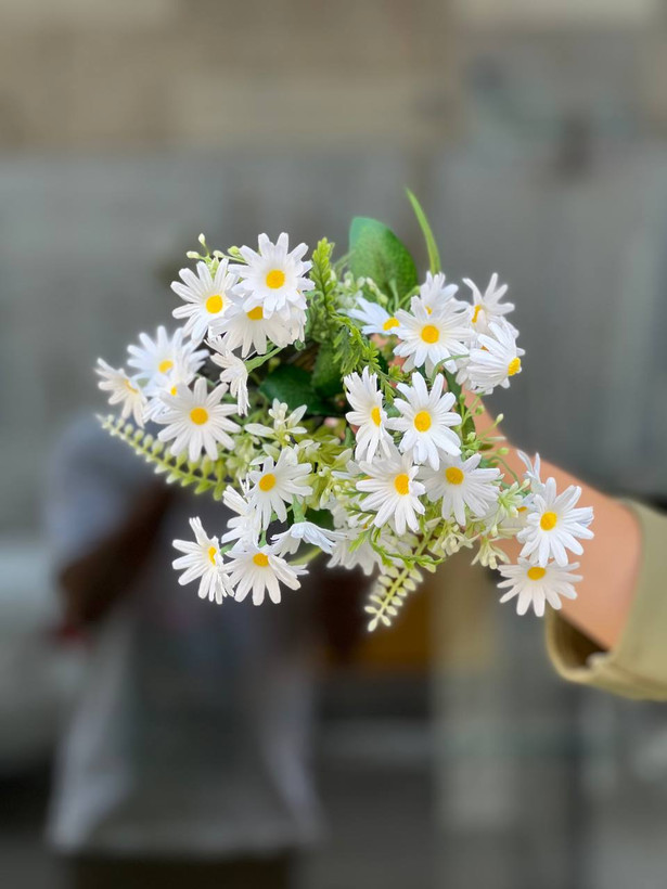 بوته بابونه مصنوعی وارداتی ۷بازو۳۵گل
