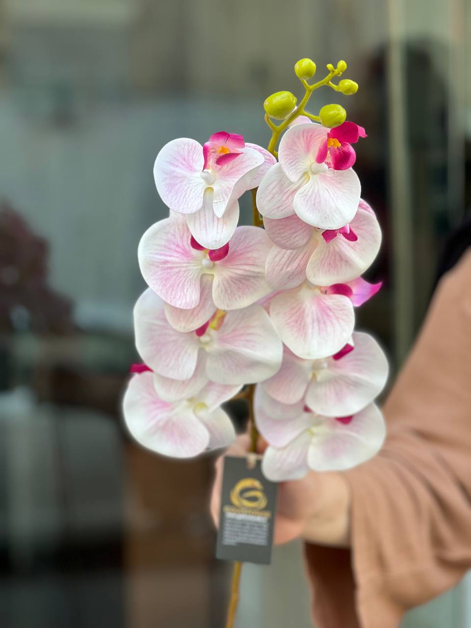 ارکیده لمسی وارداتی رنگ صورتی کمرنگ خط دار 9گل